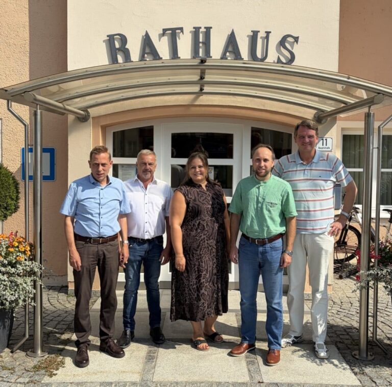 MdB Hans Koller auf Antrittsbesuch bei Bürgermeister Josef Füllmeier in Haarbach