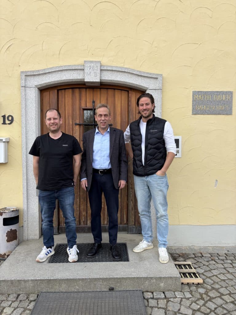 Bürokratie bremst Bauunternehmen aus – MdB Hans Koller zu Besuch bei der Matthias Bauer GmbH in Hauzenberg